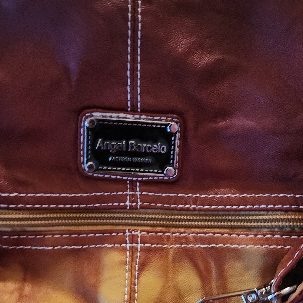 Elegant Brown and Yellow Satchel by Angel Barcelo. - Picture 5 of 10